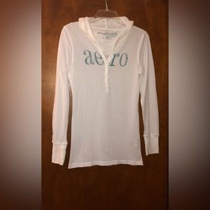 Aeropostale lightweight hooded Henley size L